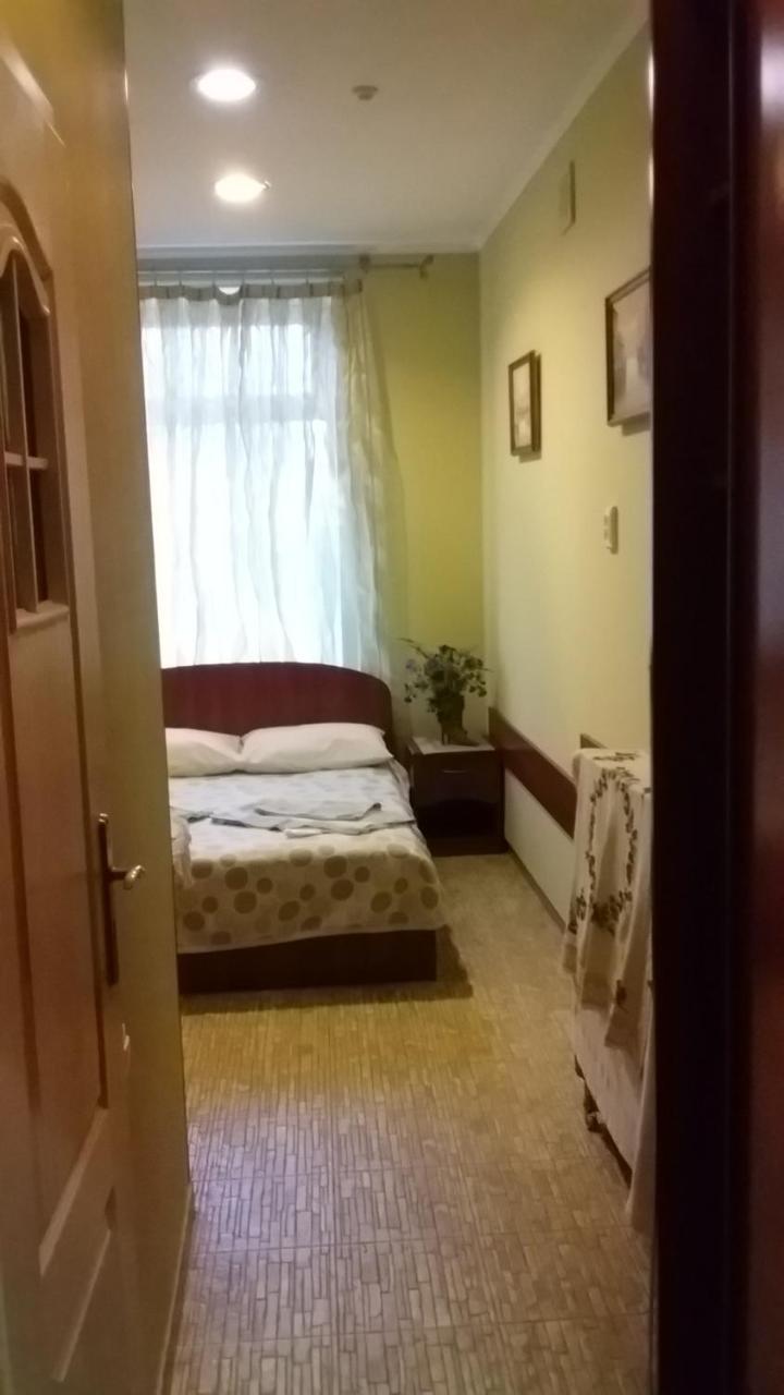 Мини-Отель Боярка Boyarka Bagian luar foto